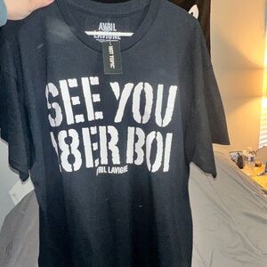 Avril Lavigne T shirt